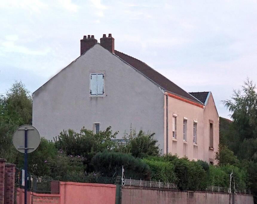 Vila La P'Tite Fabrique Montceau-les-Mines Exteriér fotografie