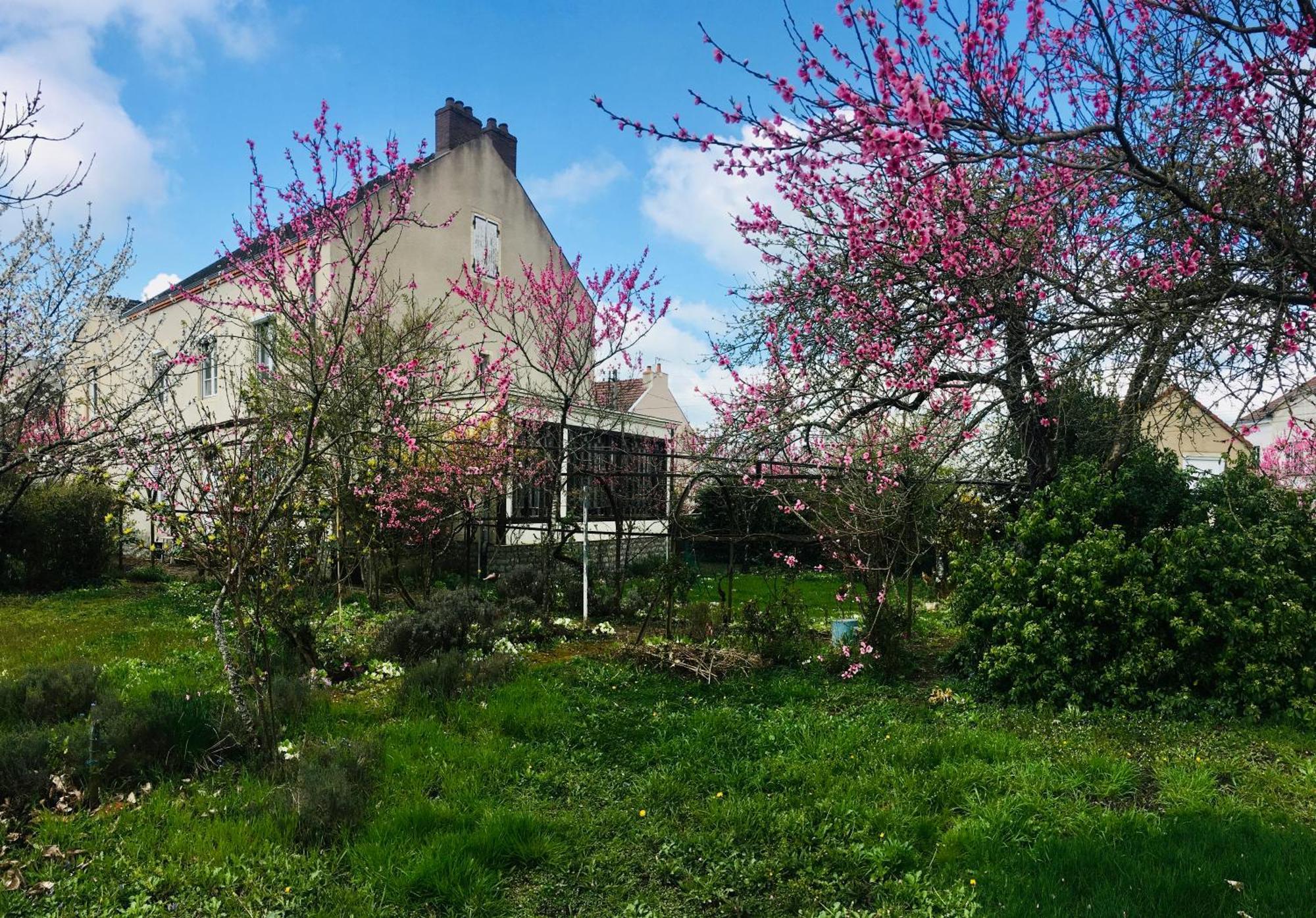 Vila La P'Tite Fabrique Montceau-les-Mines Exteriér fotografie